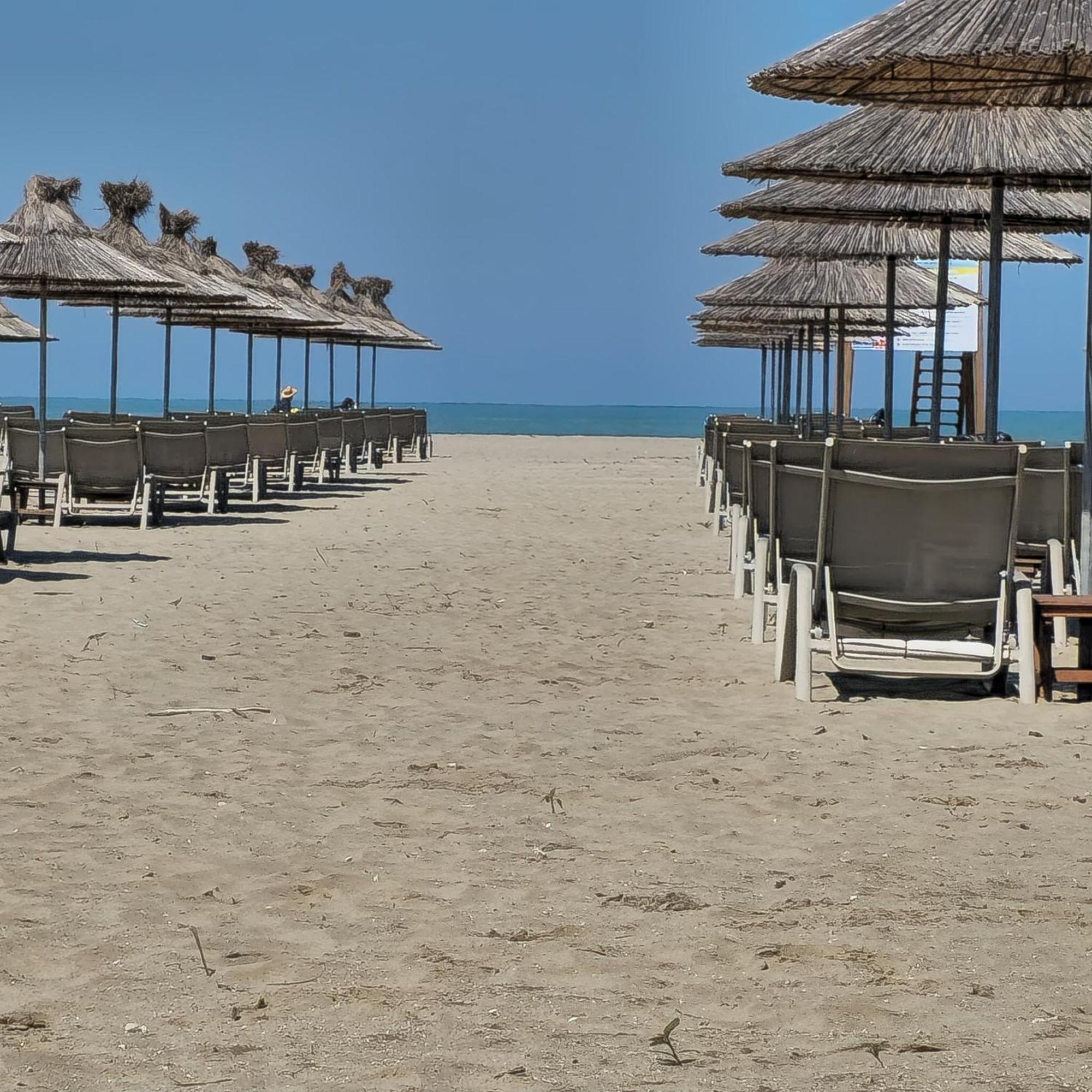 Ilsa * Durrës